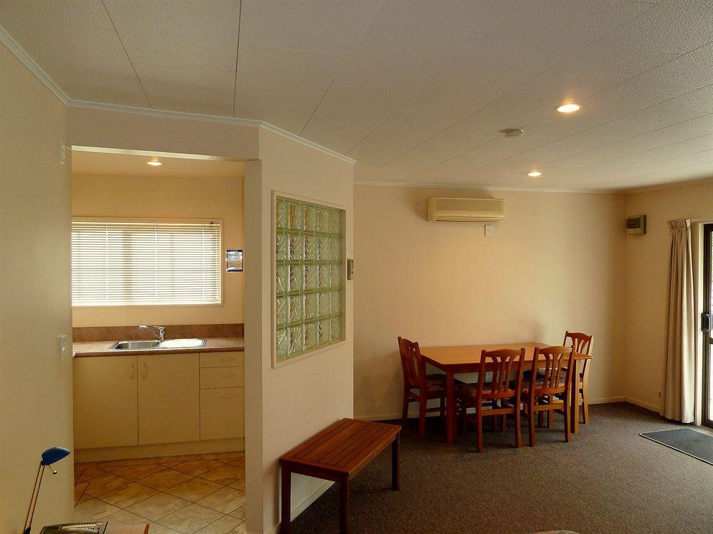Tudor Lodge Motel Νέλσον Εξωτερικό φωτογραφία