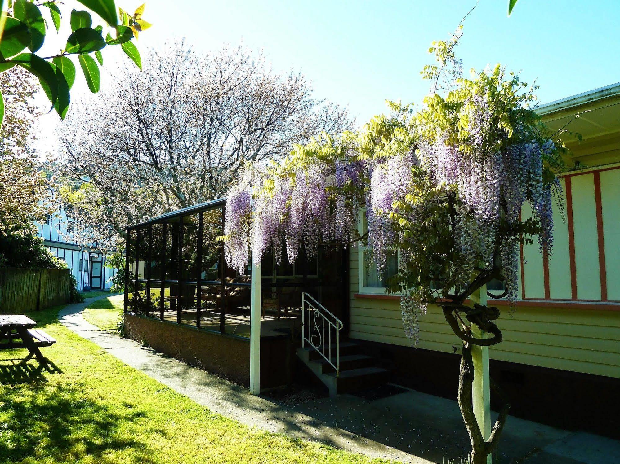 Tudor Lodge Motel Νέλσον Εξωτερικό φωτογραφία